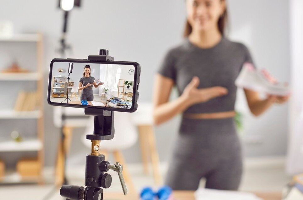 lady influencer marketing product online